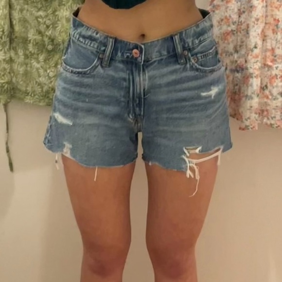 AE Denim Shorts ☀️ - Picture 4 of 4